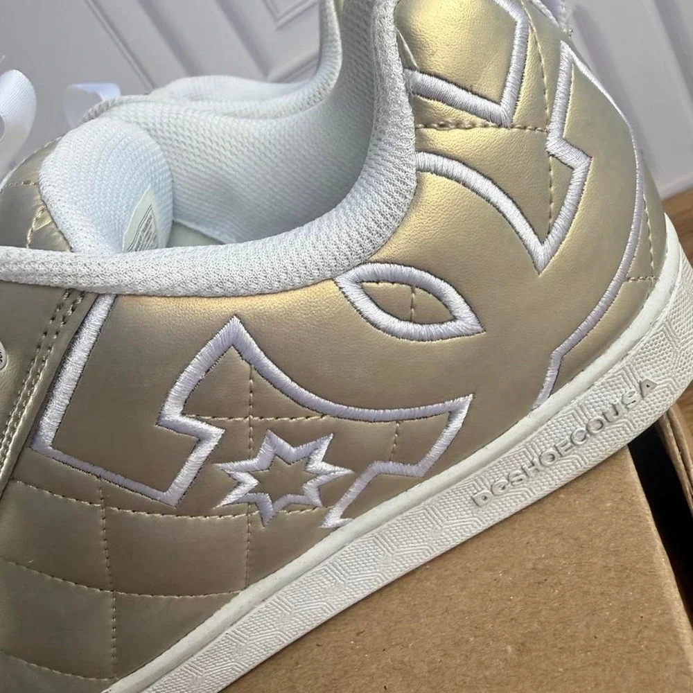 DC Shoes gold trainers, Size US 10
